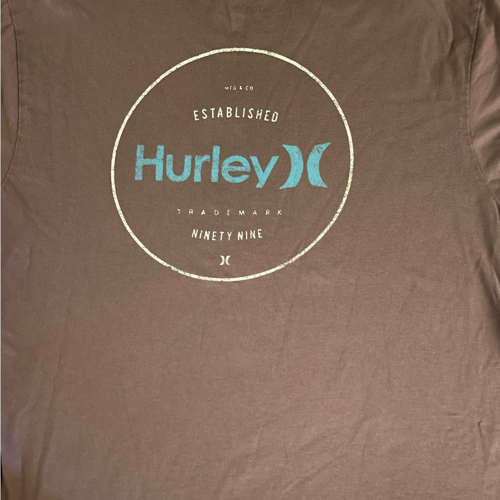 Large Hurley T-shirt